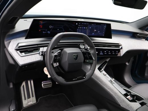 Peugeot e-3008 GT 73 kWh Panoramadak | 360 Graden Camera | Adaptieve Cruise Control | Drive Assist | Lederen Bek... ActivLease financial lease