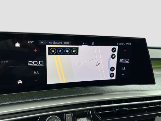 Peugeot e-3008 GT Exclusive Panoramadak | Warmtepomp | Focal | Vol leder | Matrix LED | Elekt. verstb. massage s... ActivLease financial lease