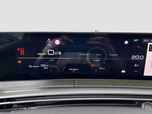 Peugeot e-3008 GT Exclusive Panoramadak | Warmtepomp | Focal | Vol leder | Matrix LED | Elekt. verstb. massage s... ActivLease financial lease