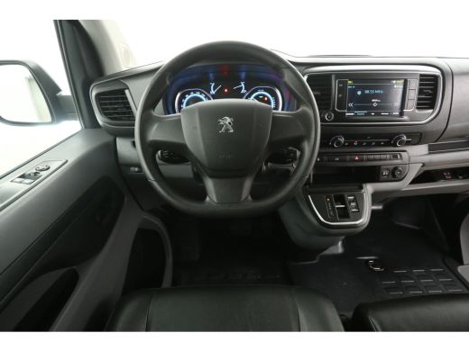 Peugeot e-Expert Standard Pro 75 kWh L2H1 | Snelladen | SOH 96% | Airco | Cruise | Camera | Carplay | 3 Zits | 2xS... ActivLease financial lease