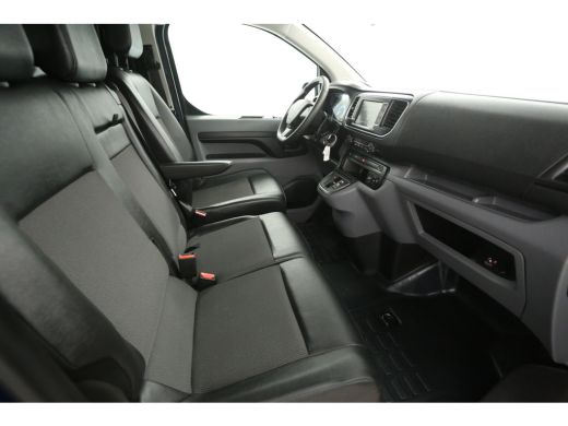Peugeot e-Expert Standard Pro 75 kWh L2H1 | Snelladen | SOH 96% | Airco | Cruise | Camera | Carplay | 3 Zits | 2xS... ActivLease financial lease