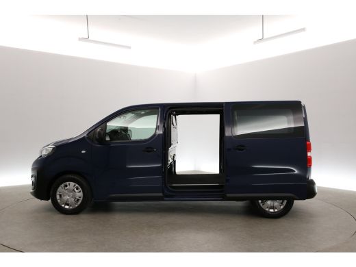 Peugeot e-Expert Standard Pro 75 kWh L2H1 | Snelladen | SOH 96% | Airco | Cruise | Camera | Carplay | 3 Zits | 2xS... ActivLease financial lease