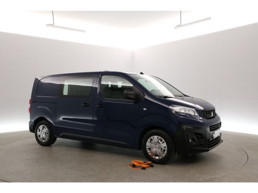 Peugeot e-Expert Standard Pro 75 kWh L2H1 | Snelladen | SOH 96% | Airco | Cruise | Camera | Carplay | 3 Zits | 2xS... ActivLease financial lease