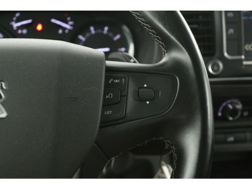 Peugeot Expert 2.0 BlueHDI 145PK L2H1 | Automaat | Airco | Cruise | Camera | Carplay | Parkeersens. ActivLease financial lease