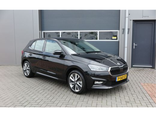 Skoda Fabia 1.0 TSI 81kw 110pk DSG Business Edition Virtual cockpit,DAB+ , PDC, Navi via Carplay , LMV ,Led, ... ActivLease financial lease