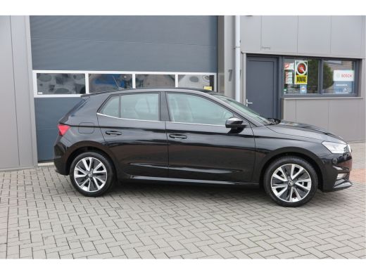 Skoda Fabia 1.0 TSI 81kw 110pk DSG Business Edition Virtual cockpit,DAB+ , PDC, Navi via Carplay , LMV ,Led, ... ActivLease financial lease