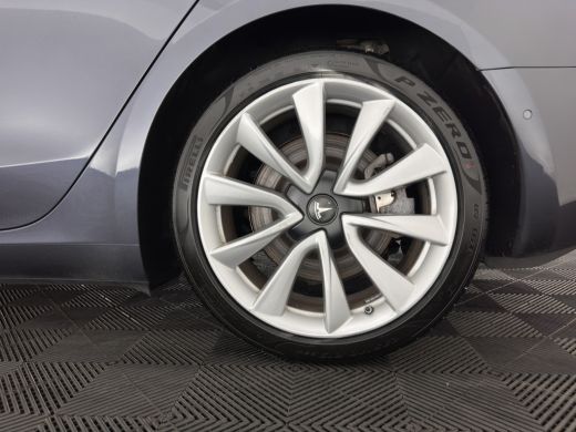 Tesla Model 3 Long Range AWD 75 kWh [3-Fase-11kW] (INCL-BTW) Aut. *PANO | AUTOPILOT | LEATHER | KEYLESS | FULL-... ActivLease financial lease