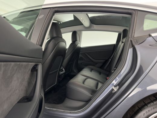 Tesla Model 3 Long Range AWD 75 kWh [3-Fase-11kW] (INCL-BTW) Aut. *PANO | AUTOPILOT | LEATHER | KEYLESS | FULL-... ActivLease financial lease
