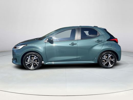 Toyota Yaris 1.5 Hybrid 115 Dynamic | Comfort pack | Navigatie | CarPlay ActivLease financial lease