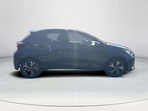 Toyota Yaris 1.5 Hybrid 115 Dynamic | Comfort pack | Navigatie | CarPlay ActivLease financial lease