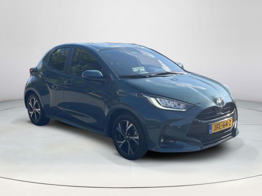 Toyota Yaris 1.5 Hybrid 115 Dynamic | Comfort pack | Navigatie | CarPlay ActivLease financial lease