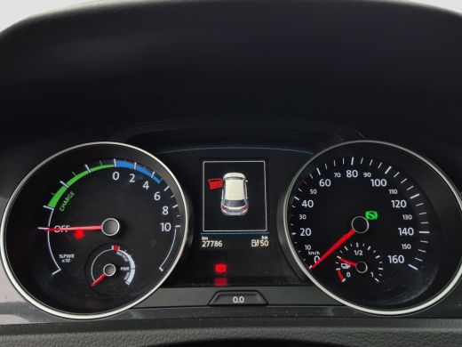 Volkswagen e-Golf E-DITION | 91,25% SoH | Warmtepomp | LED | Adaptieve CC | Parkeersensoren | Full map navigatie | ... ActivLease financial lease