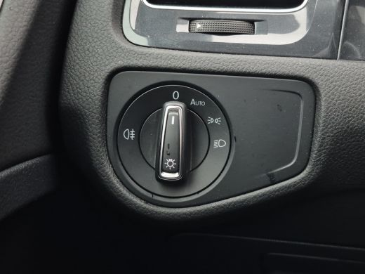 Volkswagen e-Golf E-DITION | 91,25% SoH | Warmtepomp | LED | Adaptieve CC | Parkeersensoren | Full map navigatie | ... ActivLease financial lease
