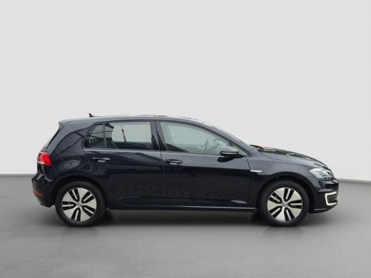 Volkswagen e-Golf E-DITION | 91,25% SoH | Warmtepomp | LED | Adaptieve CC | Parkeersensoren | Full map navigatie | ... ActivLease financial lease