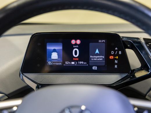 Volkswagen ID.4 First 77 kWh SOH 92% / 204pk / Warmtepomp / Stoelverwarming / Achteruitrij camera / ActivLease financial lease