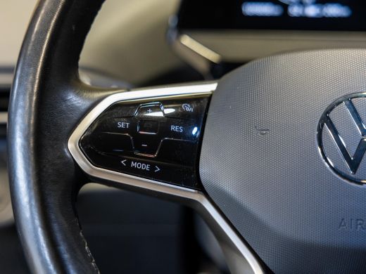 Volkswagen ID.4 First 77 kWh SOH 92% / 204pk / Warmtepomp / Stoelverwarming / Achteruitrij camera / ActivLease financial lease