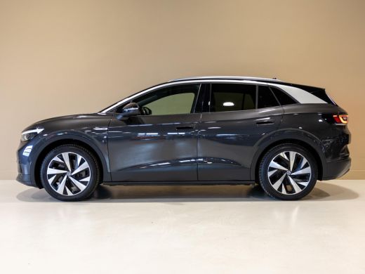 Volkswagen ID.4 First 77 kWh SOH 92% / 204pk / Warmtepomp / Stoelverwarming / Achteruitrij camera / ActivLease financial lease