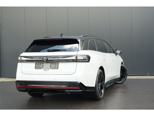 Volkswagen ID.7 Limited Edition Plus | Koplampverlichting LED Matrix (IQ.Light) | Sfeerverlichting interieur (30 ... ActivLease financial lease