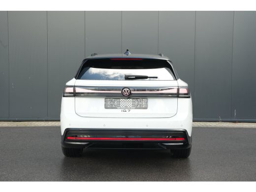 Volkswagen ID.7 Limited Edition Plus | Koplampverlichting LED Matrix (IQ.Light) | Sfeerverlichting interieur (30 ... ActivLease financial lease