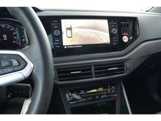 Volkswagen Polo 1.0 TSI 95pk R-Line Edition | Panoramadak | Camera | Parkeerhulp | Carplay |  | Adaptive Cruise | ActivLease financial lease