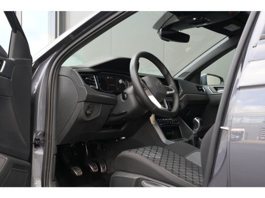 Volkswagen Polo 1.0 TSI 95pk R-Line Edition | Panoramadak | Camera | Parkeerhulp | Carplay |  | Adaptive Cruise | ActivLease financial lease