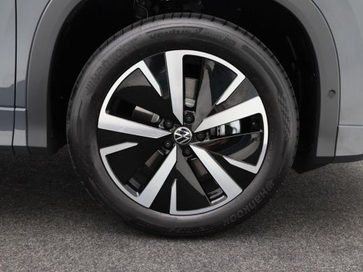 Volkswagen Tayron Life Edition 1.5 eTSi 150 Pk Automaat 7-Persoons | Trekhaak | Stoel & Stuur Verwarming | 19" Inch... ActivLease financial lease
