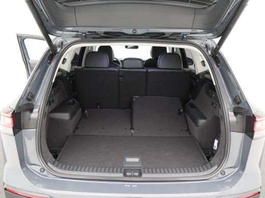 Volkswagen Tayron Life Edition 1.5 eTSi 150 Pk Automaat 7-Persoons | Trekhaak | Stoel & Stuur Verwarming | 19" Inch... ActivLease financial lease