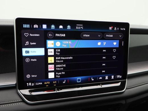 Volkswagen Tayron Life Edition 1.5 eTSi 150 Pk Automaat 7-Persoons | Trekhaak | Stoel & Stuur Verwarming | 19" Inch... ActivLease financial lease