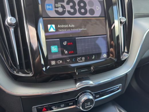 Volvo  XC60 T6 Plug-in hybrid AWD Ultimate Bright | Achterbank verwarmd | Achteruitrijcamera | Apple Carplay/... ActivLease financial lease