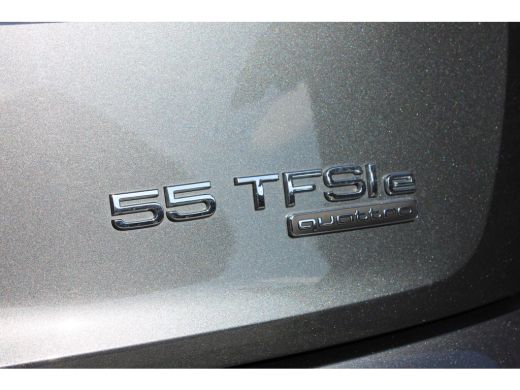 Audi Q5 Sportback 55 TFSI e S edition SOh 92,9% S-LINE LEER NAVI HUD TREKHAAK 90000KM!!! ActivLease financial lease
