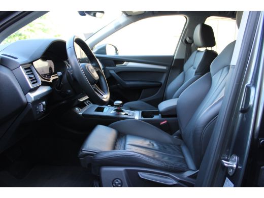 Audi Q5 Sportback 55 TFSI e S edition SOh 92,9% S-LINE LEER NAVI HUD TREKHAAK 90000KM!!! ActivLease financial lease