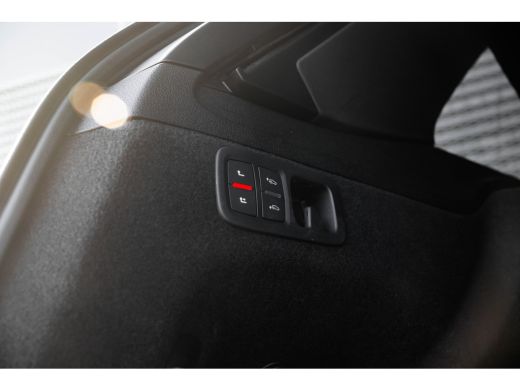 Audi Q7 TFSI-e Quattro Pro Line S | Vierwielsturing | Panoramadak | Advanced onderstel |  HUD | Remote pa... ActivLease financial lease