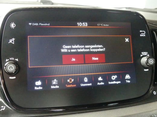 Fiat 500C 1.0 Hybrid Club | ELEKTRISCH SCHUIFDAK | PARKEERSENSOREN | CRUISE | AIRCO | APPLE CARPLAY / ANDRO... ActivLease financial lease