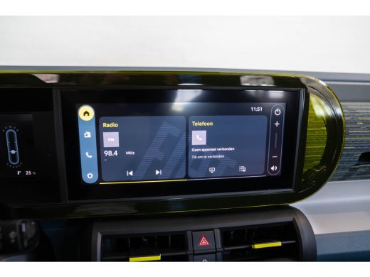 Fiat Grande Panda RED 11kW 44 kWh | SOH 100% | Tot 8 Jaar Garantie | 3-Fase | Apple Carplay & Android Auto | Parkee... ActivLease financial lease