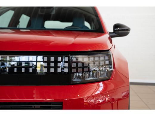Fiat Grande Panda RED 11kW 44 kWh | SOH 100% | Tot 8 Jaar Garantie | 3-Fase | Apple Carplay & Android Auto | Parkee... ActivLease financial lease