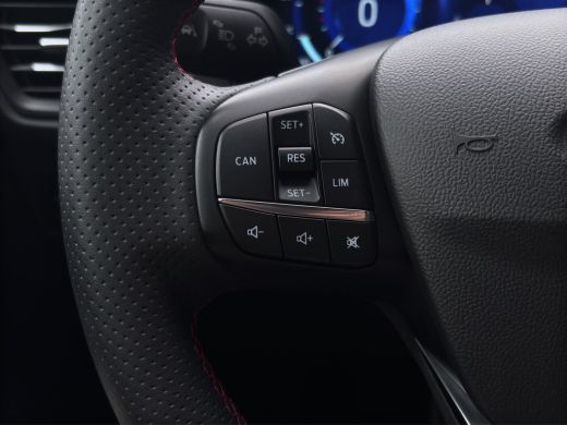 Ford Focus 1.0 Hybrid ST Line X | Stoelverwarming | Cruise Control | Apple Carplay | Camera | Navigatie | Ac... ActivLease financial lease