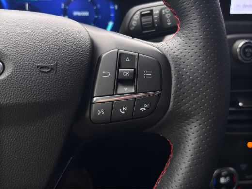 Ford Focus 1.0 Hybrid ST Line X | Stoelverwarming | Cruise Control | Apple Carplay | Camera | Navigatie | Ac... ActivLease financial lease