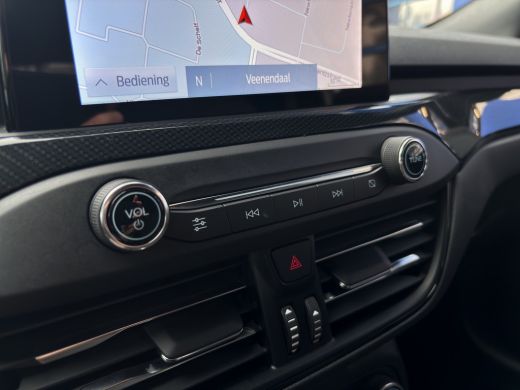 Ford Focus 1.0 Hybrid ST Line X | Stoelverwarming | Cruise Control | Apple Carplay | Camera | Navigatie | Ac... ActivLease financial lease