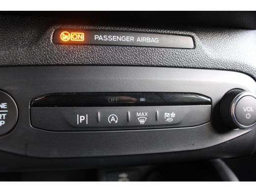 Ford Focus 1.0EB Hybrid ST Line | NL-AUTO! | 1E EIGENAAR! | WINTERPACK | CRUISE | PARK SENS V+A | LANE ASSIS... ActivLease financial lease