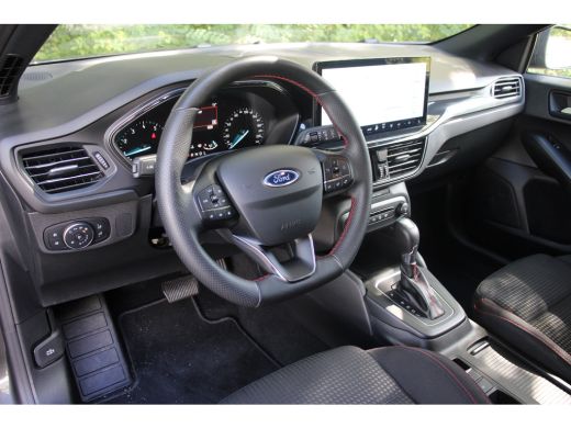Ford Focus 1.0EB Hybrid ST Line | NL-AUTO! | 1E EIGENAAR! | WINTERPACK | CRUISE | PARK SENS V+A | LANE ASSIS... ActivLease financial lease