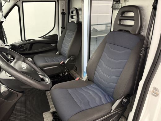 Iveco Daily 35S14 2.3 410 | Foodtruck | Verkoopwagen | Patatkraam | Eventtruck | Snackwagen | Viskraam | Zijd... ActivLease financial lease