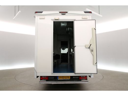 Iveco Daily 35S14 2.3 410 | Foodtruck | Verkoopwagen | Patatkraam | Eventtruck | Snackwagen | Viskraam | Zijd... ActivLease financial lease