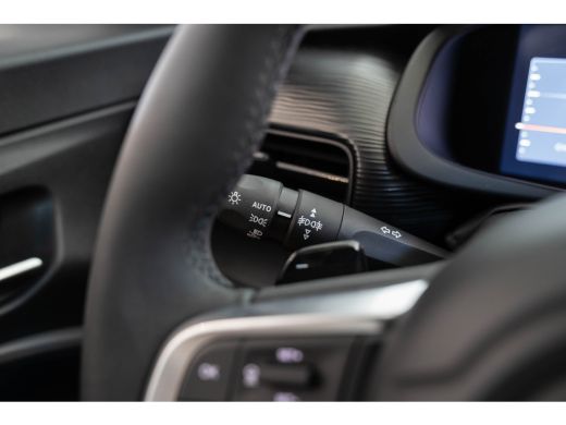 Jeep Avenger 1.2 e-Hybrid Longitude | Navigatie | Adaptive Cruise Controle | Apple Carplay & Android Auto | Pa... ActivLease financial lease