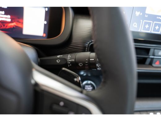 Jeep Avenger 1.2 e-Hybrid Longitude | Navigatie | Adaptive Cruise Controle | Apple Carplay & Android Auto | Pa... ActivLease financial lease