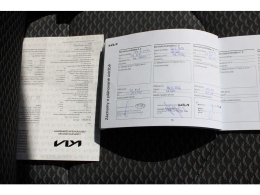Kia Ceed Sportswagon 1.6 GDI PHEV PREMIUM NW TYPE PANO LEER LED NAVI 69000KM!!! ActivLease financial lease