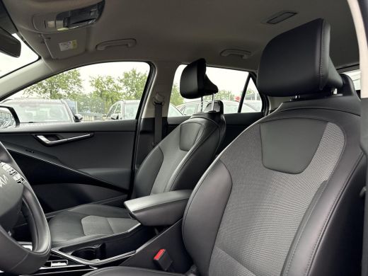 Kia Niro 1.6 GDi Hybrid DynamicLine | CarPlay | Navi | Adpt. Cruise | ActivLease financial lease