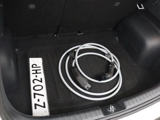 Kia Niro EV | SOH 98,0% | Adaptive cruise | Lane assist | Carplay | Climate control | Virtueel dashboard | Ca... ActivLease financial lease