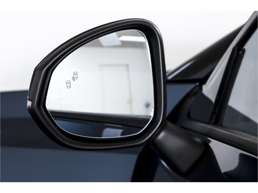 Lynk & Co 01 1.5 PHEV 261 PK MY23 | Blackpakket | Donkere hemel | 360 Camera | 7.4 kWh boordlader | S/K-panoda... ActivLease financial lease