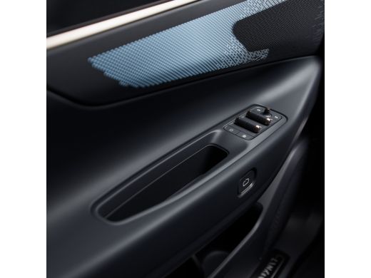 Lynk & Co 08 1.5 Core | 11 kW lader | Alarmsysteem | Apple Carplay/Android Auto|telefoonintegratie premium ActivLease financial lease
