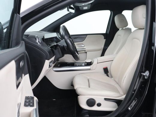 Mercedes-Benz B-Klasse | SOH 93,0% | Leder | Stoelverwarming | Adaptive cruise | Carplay | Camera | Park assist | Sfeerv... ActivLease financial lease